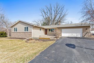 201 Lilac Lane, Shoreview, MN 55126