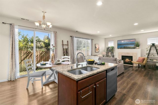 1714 Craig Road SE, Olympia, WA 98501