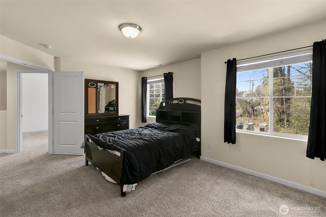 1714 Craig Road SE, Olympia, WA 98501