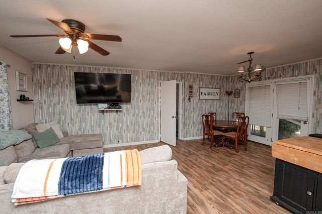 21 Elaine, Sheridan, AR 72150