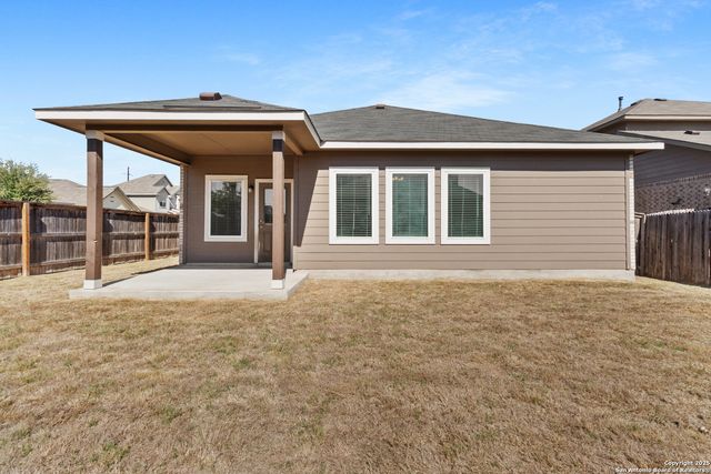 8904 Portobello Way, Converse, TX 78109