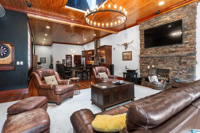 1012 NOBLE STREET, Anniston, AL 36201