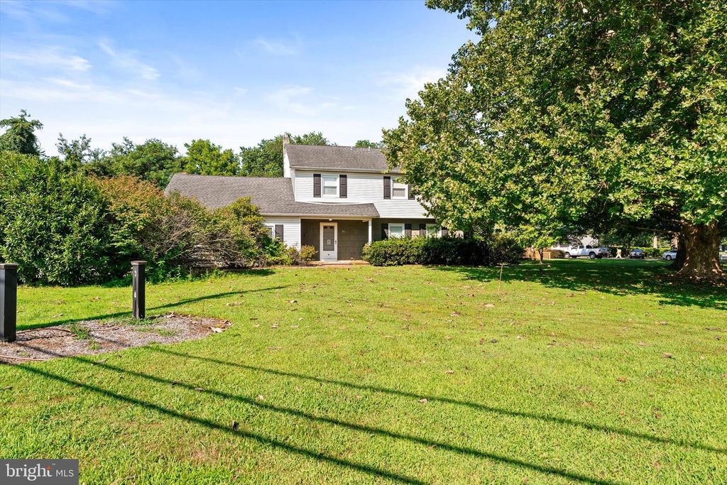 53 N POST RD, Princeton Junction, NJ 08550