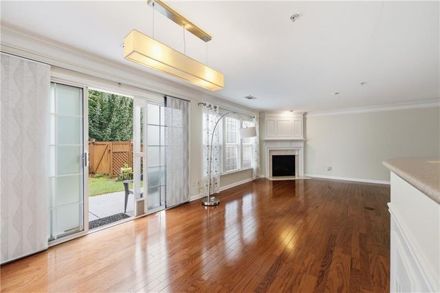 251 Balaban Circle, Woodstock, GA 30188