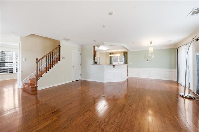 251 Balaban Circle, Woodstock, GA 30188