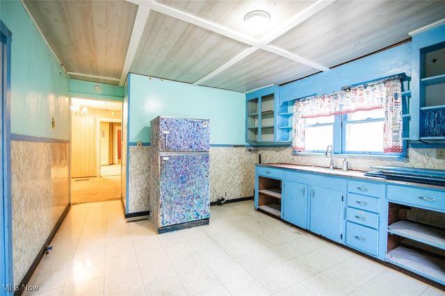 533 6th Street, Parkersburg, WV 26101