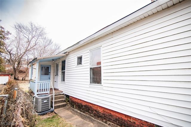 533 6th Street, Parkersburg, WV 26101