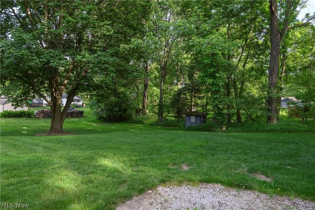 7660 Akron Avenue NW, Canal Fulton, OH 44614