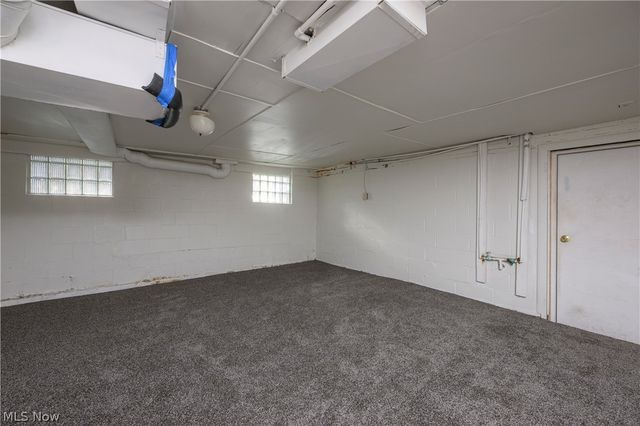 7660 Akron Avenue NW, Canal Fulton, OH 44614