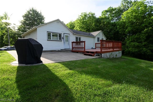 7660 Akron Avenue NW, Canal Fulton, OH 44614