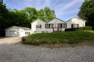 7660 Akron Avenue NW, Canal Fulton, OH 44614