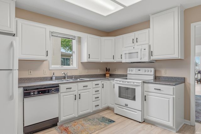 6206 Savannah Cove, Fort Wayne, IN 46835