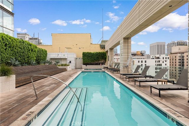 400 S Broadway 1607, Los Angeles, CA 90013