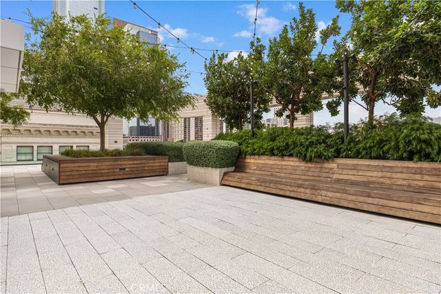 400 S Broadway 1607, Los Angeles, CA 90013
