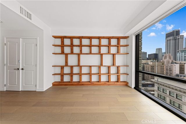 400 S Broadway 1607, Los Angeles, CA 90013