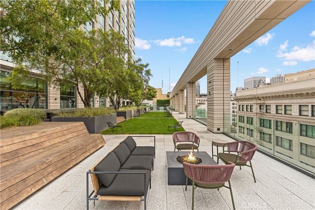 400 S Broadway 1607, Los Angeles, CA 90013