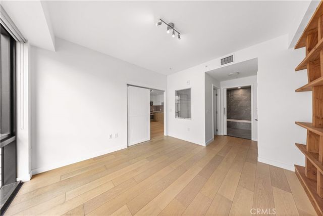 400 S Broadway 1607, Los Angeles, CA 90013