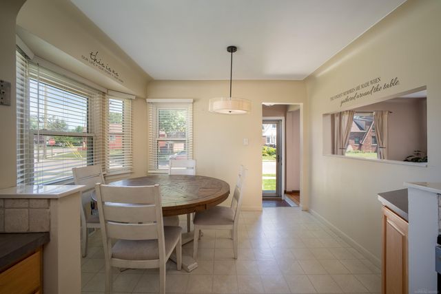 15214 Nehls Avenue, Eastpointe, MI 48021