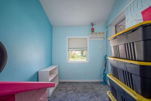 15214 Nehls Avenue, Eastpointe, MI 48021