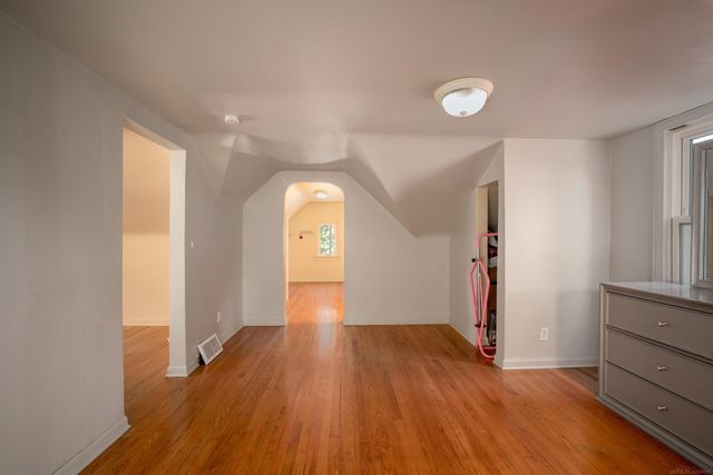 15214 Nehls Avenue, Eastpointe, MI 48021