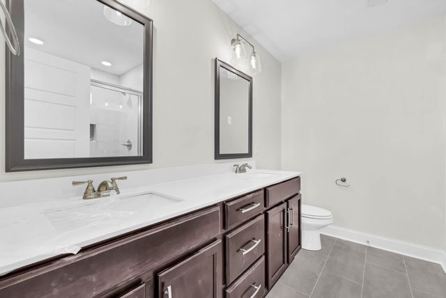 345 Galway Dr, Clarksville, TN 37042