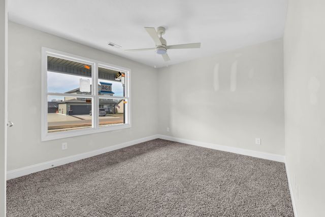 345 Galway Dr, Clarksville, TN 37042