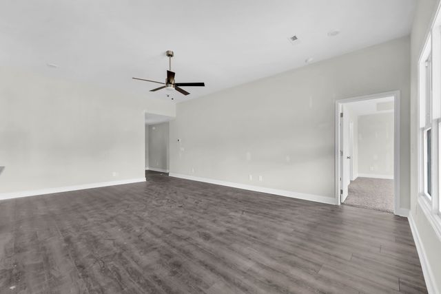 345 Galway Dr, Clarksville, TN 37042