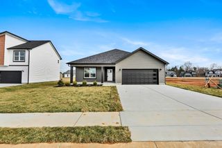 345 Galway Dr, Clarksville, TN 37042