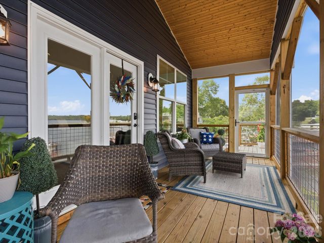 562 Lake Head Road, Norwood, NC 28128