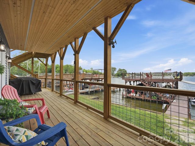 562 Lake Head Road, Norwood, NC 28128