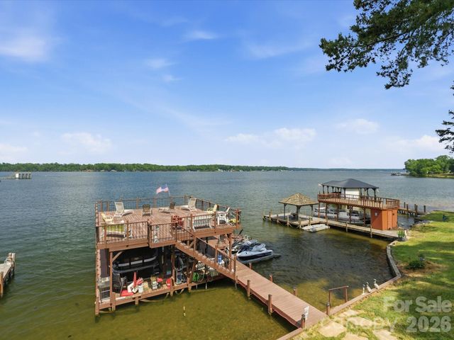 562 Lake Head Road, Norwood, NC 28128