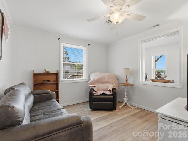 562 Lake Head Road, Norwood, NC 28128