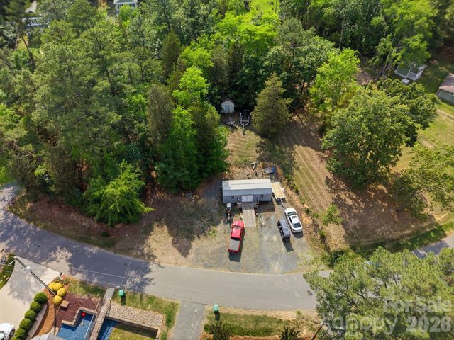 562 Lake Head Road, Norwood, NC 28128