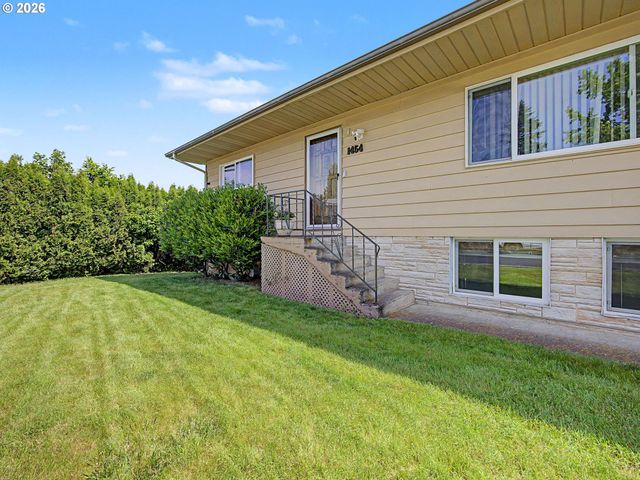 1454 Sw 4TH St, Gresham, OR 97080