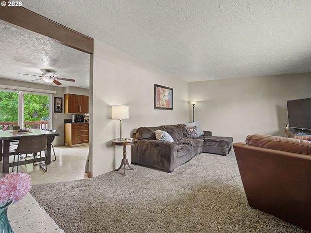 1454 Sw 4TH St, Gresham, OR 97080