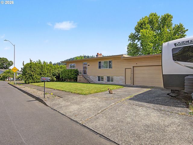 1454 Sw 4TH St, Gresham, OR 97080