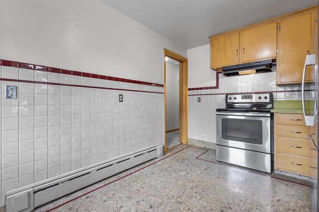720 2ND STREET, Menasha, WI 54952