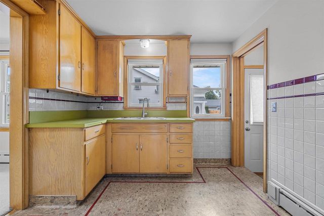 720 2ND STREET, Menasha, WI 54952
