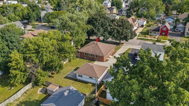 720 2ND STREET, Menasha, WI 54952