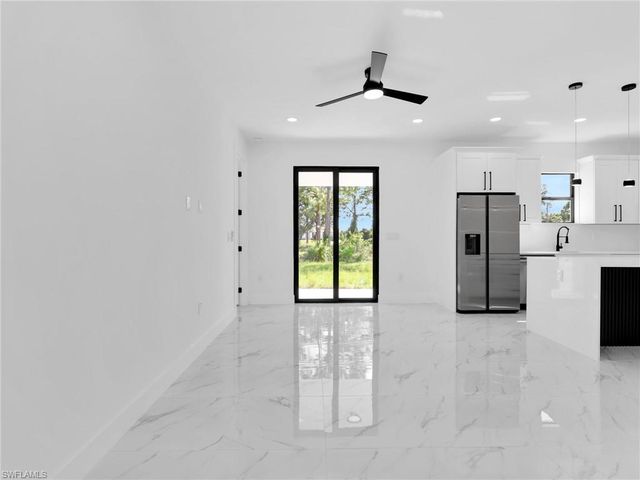 3419 8th ST SW, Lehigh Acres, FL 33976