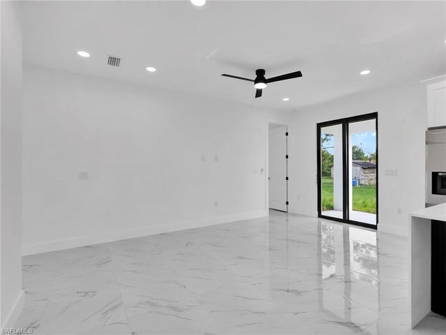 3419 8th ST SW, Lehigh Acres, FL 33976