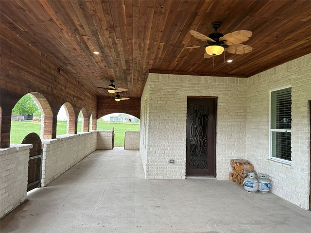 241 Gentry Road, Ennis, TX 75119