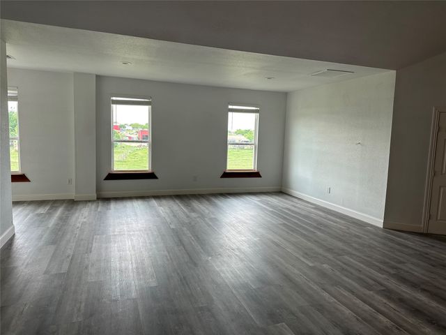 241 Gentry Road, Ennis, TX 75119