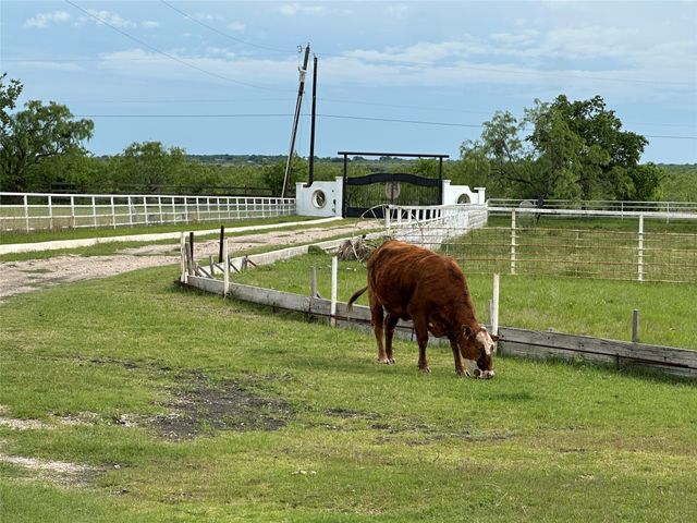 241 Gentry Road, Ennis, TX 75119