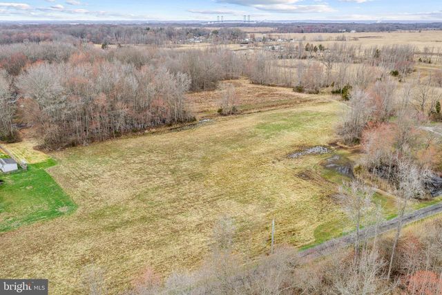 430 E PITTSFIELD ST, Pennsville, NJ 08070