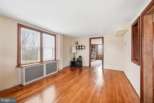 430 E PITTSFIELD ST, Pennsville, NJ 08070