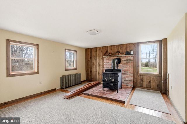 430 E PITTSFIELD ST, Pennsville, NJ 08070