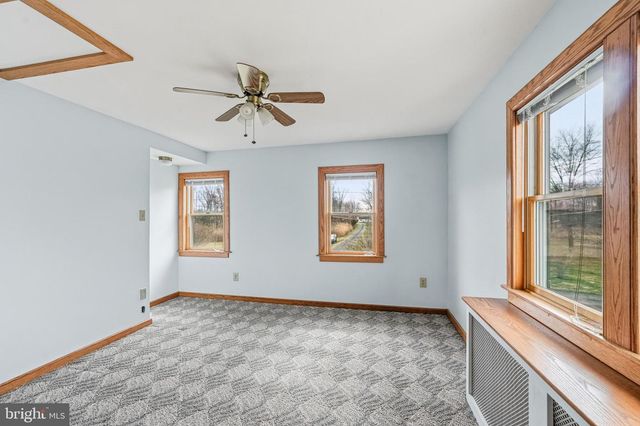 430 E PITTSFIELD ST, Pennsville, NJ 08070