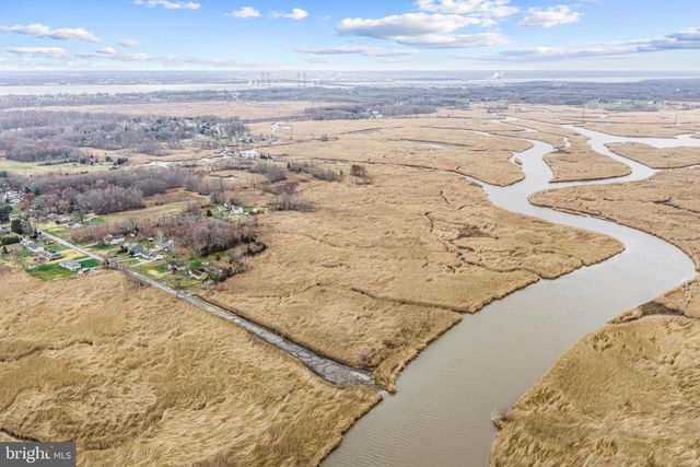 430 E PITTSFIELD ST, Pennsville, NJ 08070