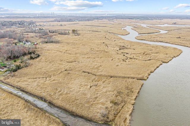 430 E PITTSFIELD ST, Pennsville, NJ 08070